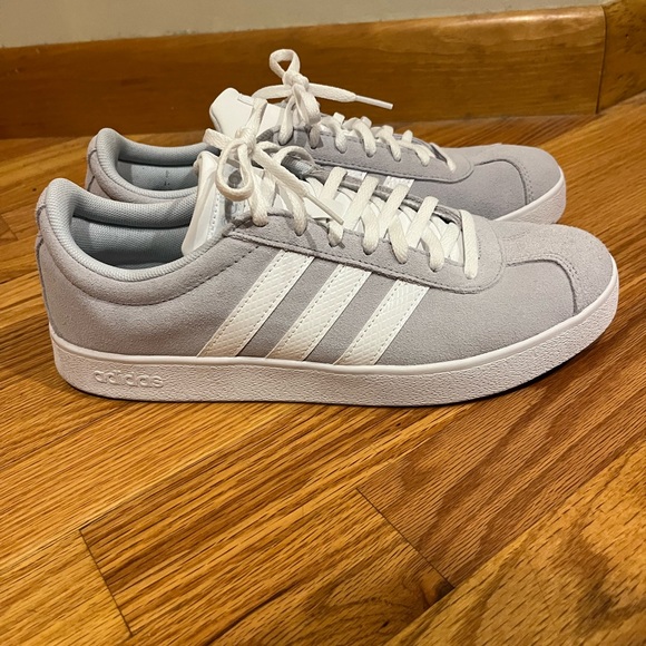 Adidas Shoes - Picture 6 of 7